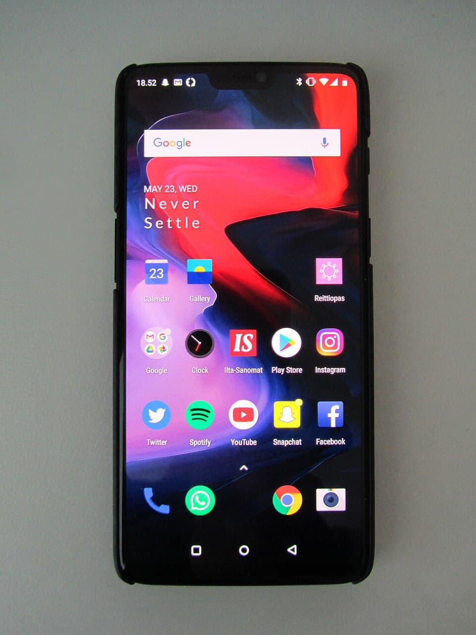 OnePlus 12 — certified refurbished