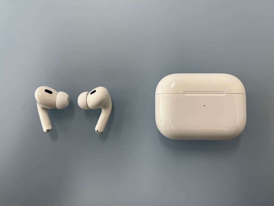 AirPods Pro (2nd gen) — certified refurbished