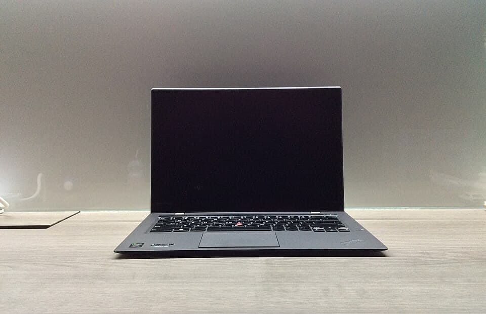 ThinkPad X1 Carbon Gen 11 — certified refurbished